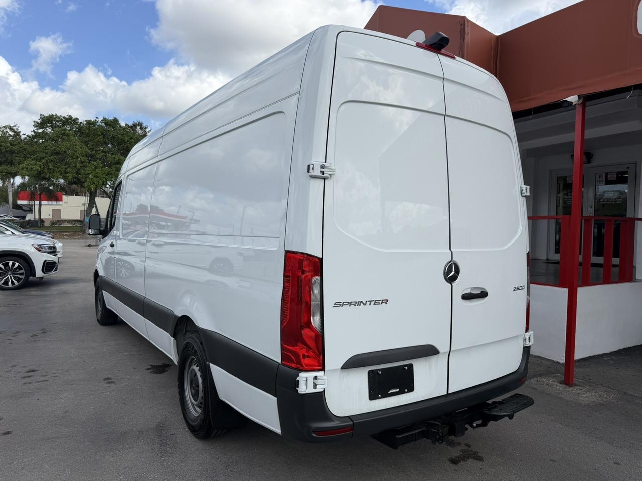 2022 Mercedes-Benz Sprinter Cargo Van Hollywood FL