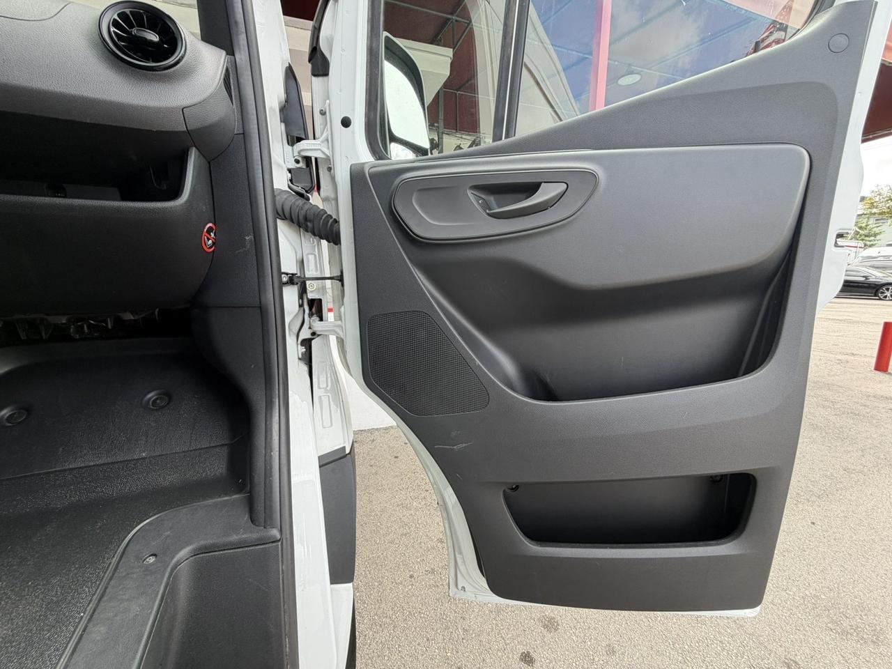 2022 Mercedes-Benz Sprinter Cargo Van Hollywood FL