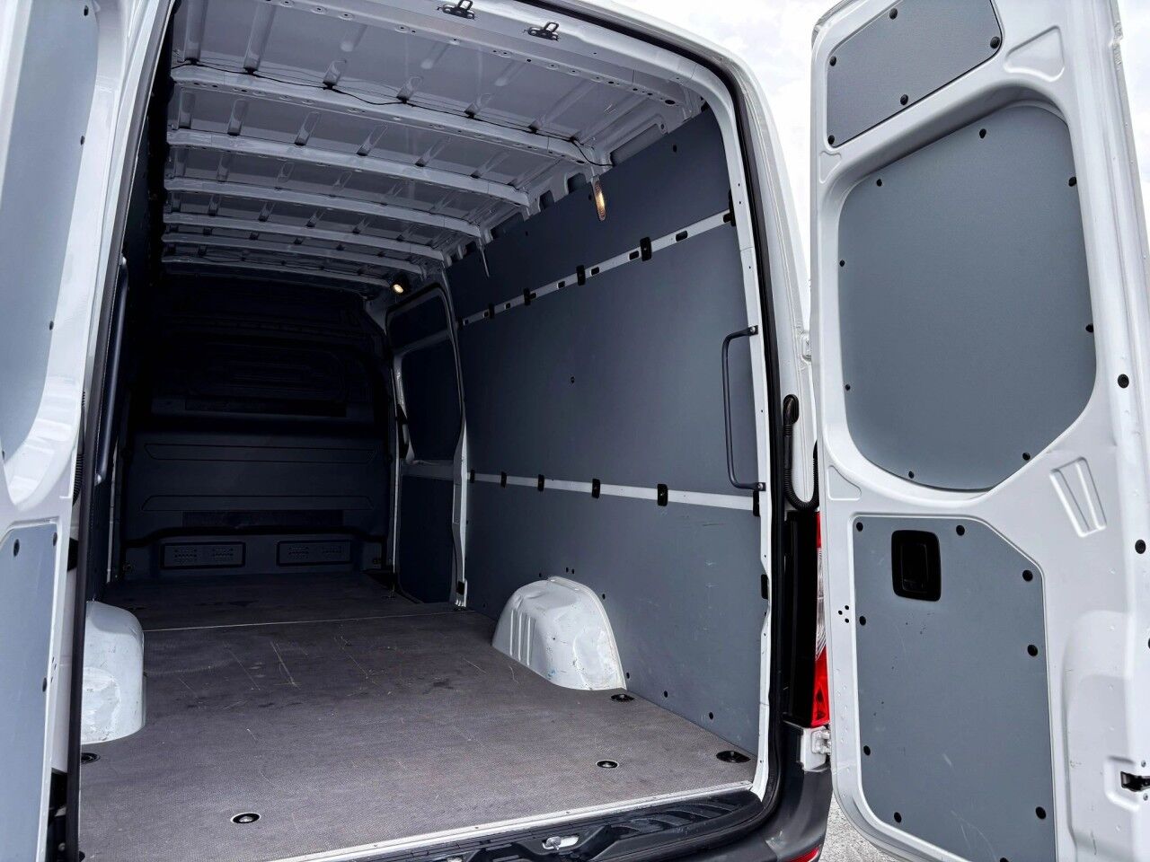 2022 Mercedes-Benz Sprinter Cargo Van Hialeah FL