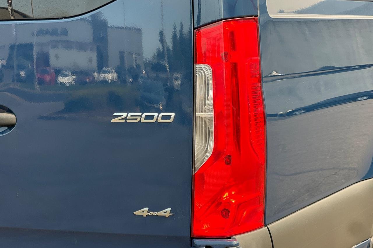 2022 Mercedes-Benz Sprinter Crew Van Base Roseville CA
