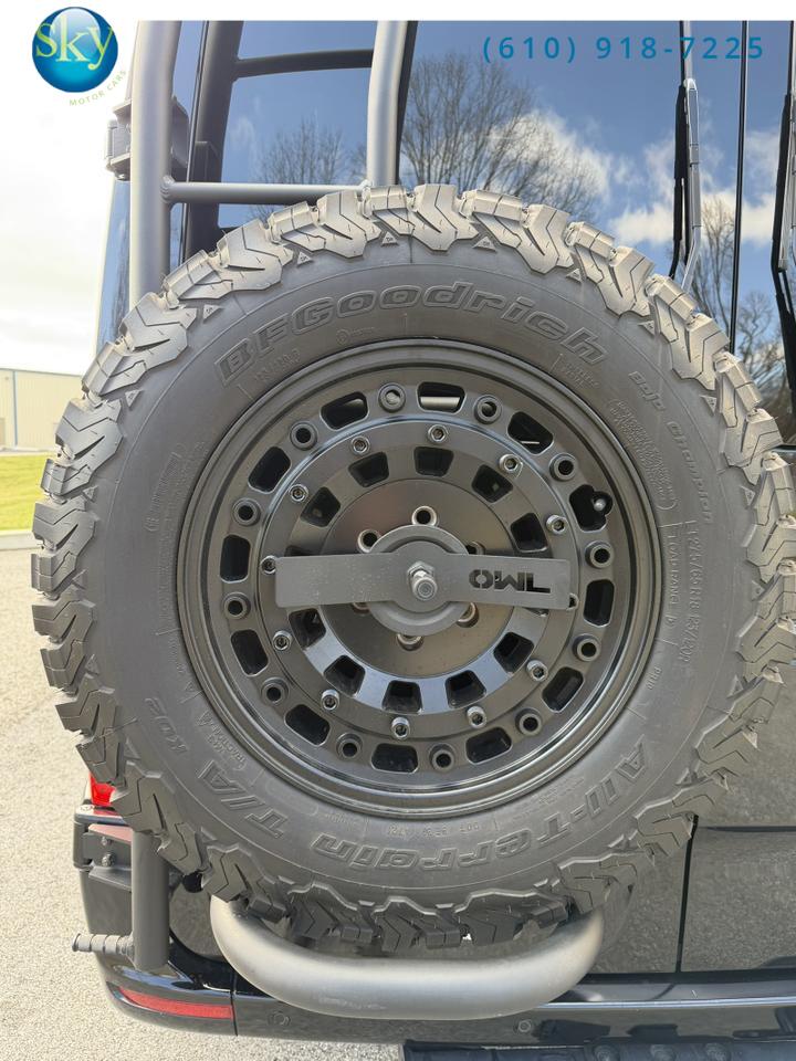 2022 Mercedes-Benz Sprinter Passenger Van 4WD EXPLORER VANS CONVERSION LIMITED SE West Chester PA