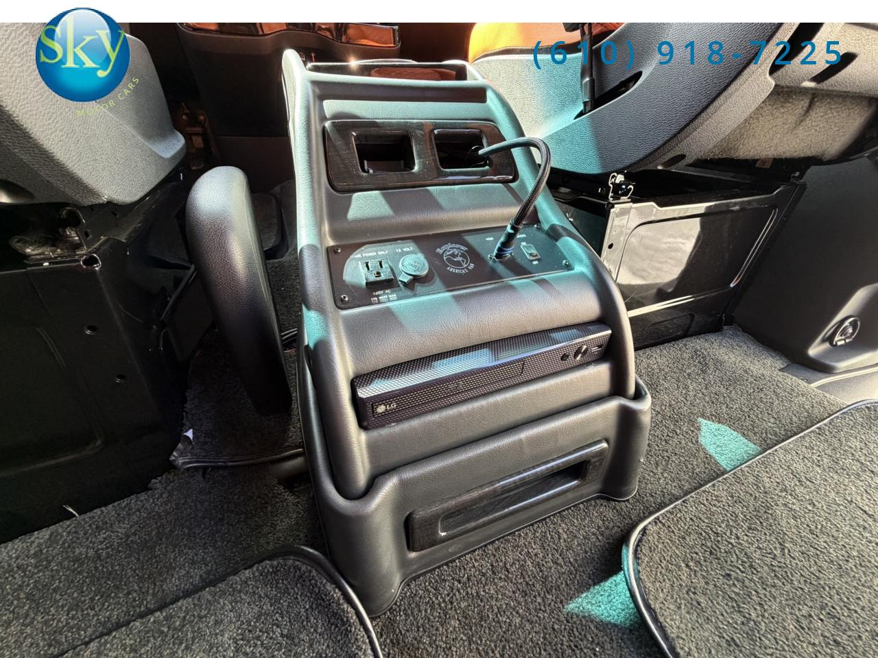 2022 Mercedes-Benz Sprinter Passenger Van 4WD EXPLORER VANS CONVERSION LIMITED SE West Chester PA