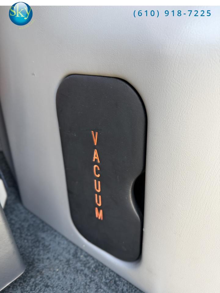 2022 Mercedes-Benz Sprinter Passenger Van 4WD EXPLORER VANS CONVERSION LIMITED SE West Chester PA