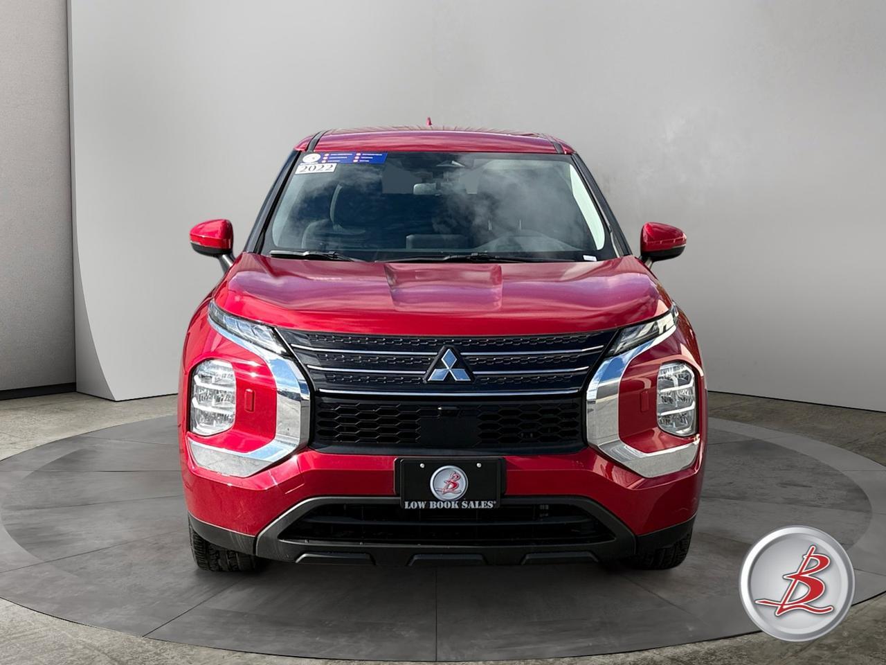 2022 Mitsubishi OUTLANDER ES