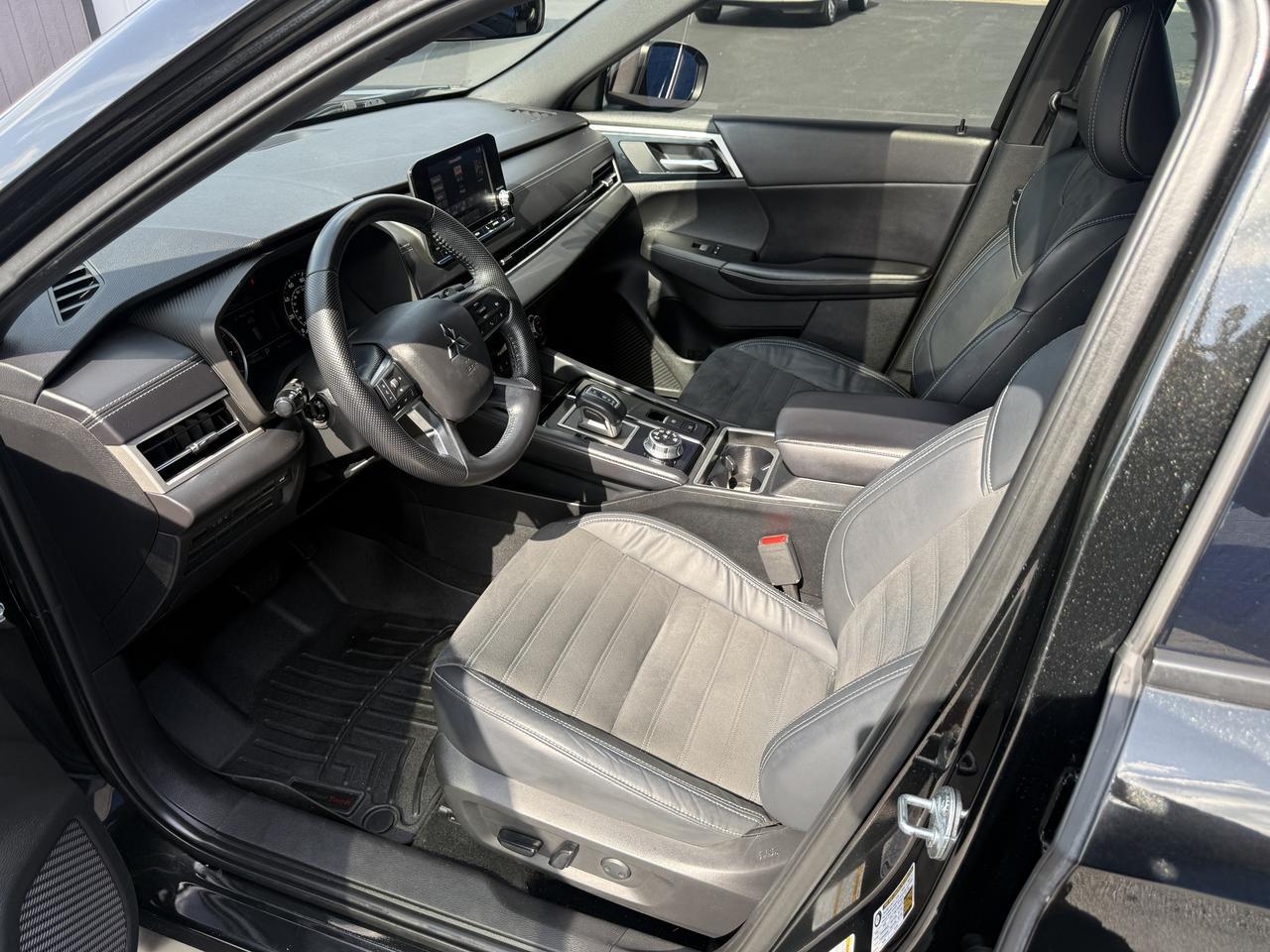 2022 Mitsubishi Outlander Connellsville PA