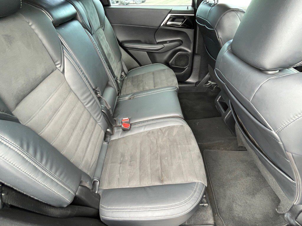 2022 Mitsubishi Outlander Oak Ridge TN