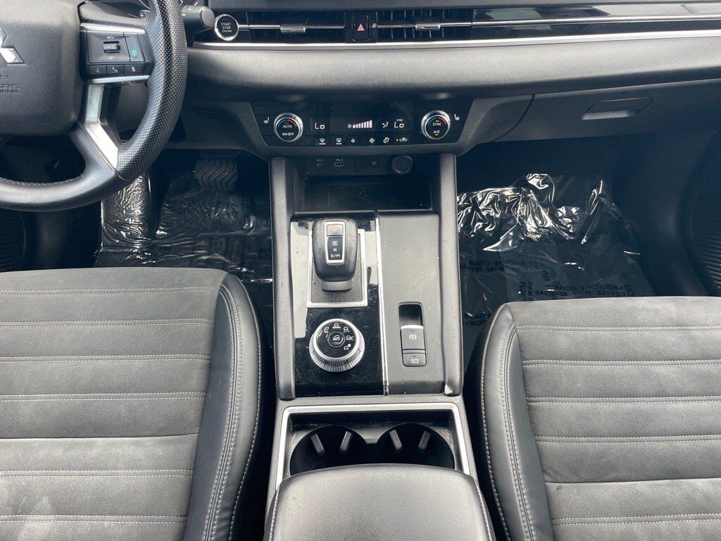 2022 Mitsubishi Outlander Oak Ridge TN