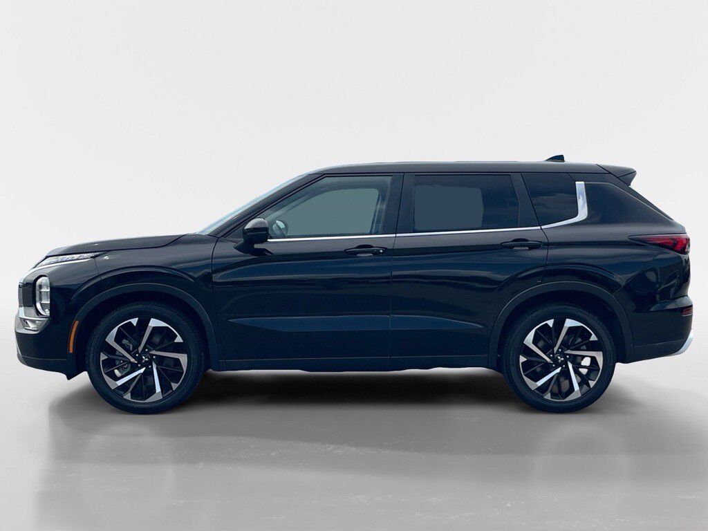 2022 Mitsubishi Outlander Oak Ridge TN