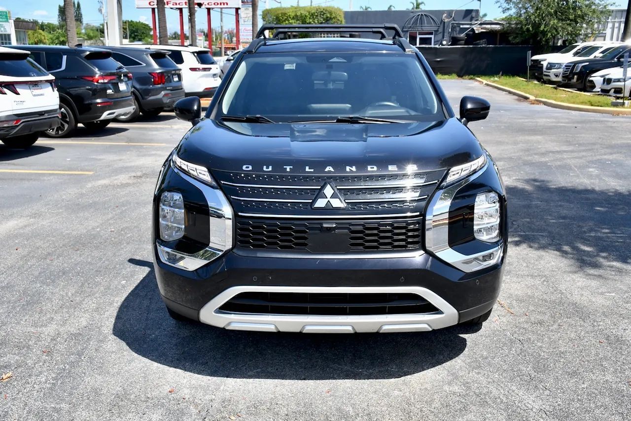 2022 Mitsubishi Outlander Black Edition Sport Utility 4D Doral FL