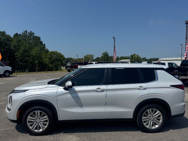 2022 Mitsubishi Outlander ES 2.5 2WD Gaston SC