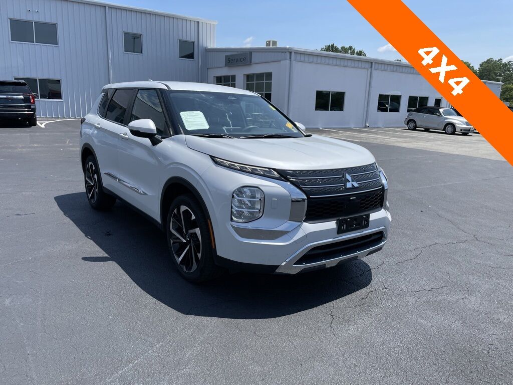 Used 2022 Mitsubishi Outlander in Shallotte, NC