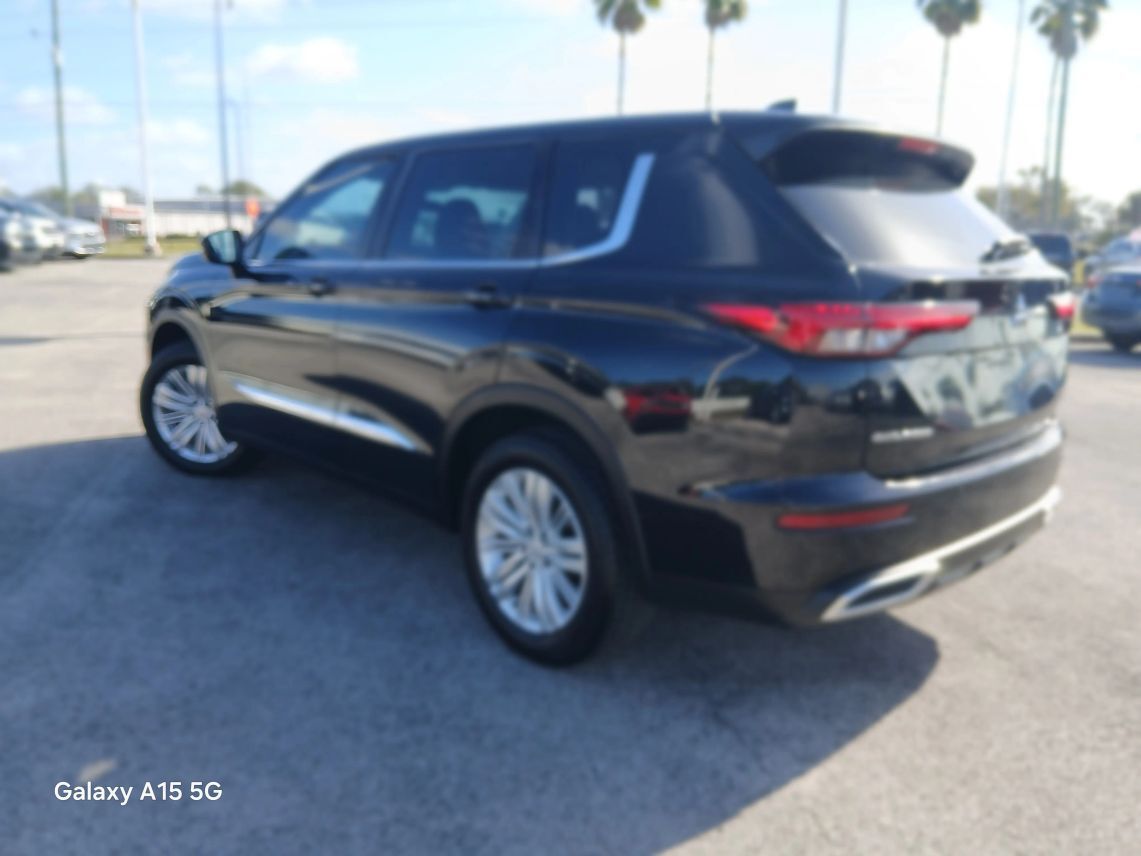 2022 Mitsubishi Outlander ES Sport Utility 4D Maitland FL