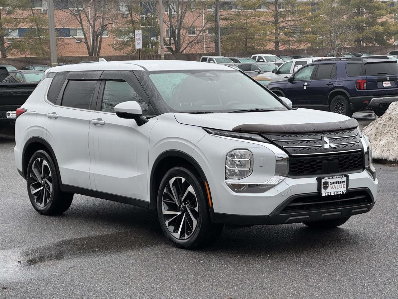 2022 Mitsubishi Outlander