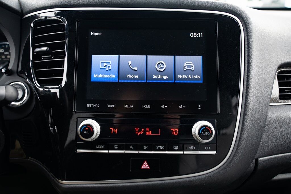 2022 Mitsubishi Outlander PHEV LE Milwaukie OR