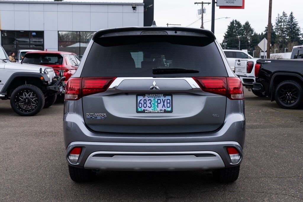 2022 Mitsubishi Outlander PHEV LE Milwaukie OR