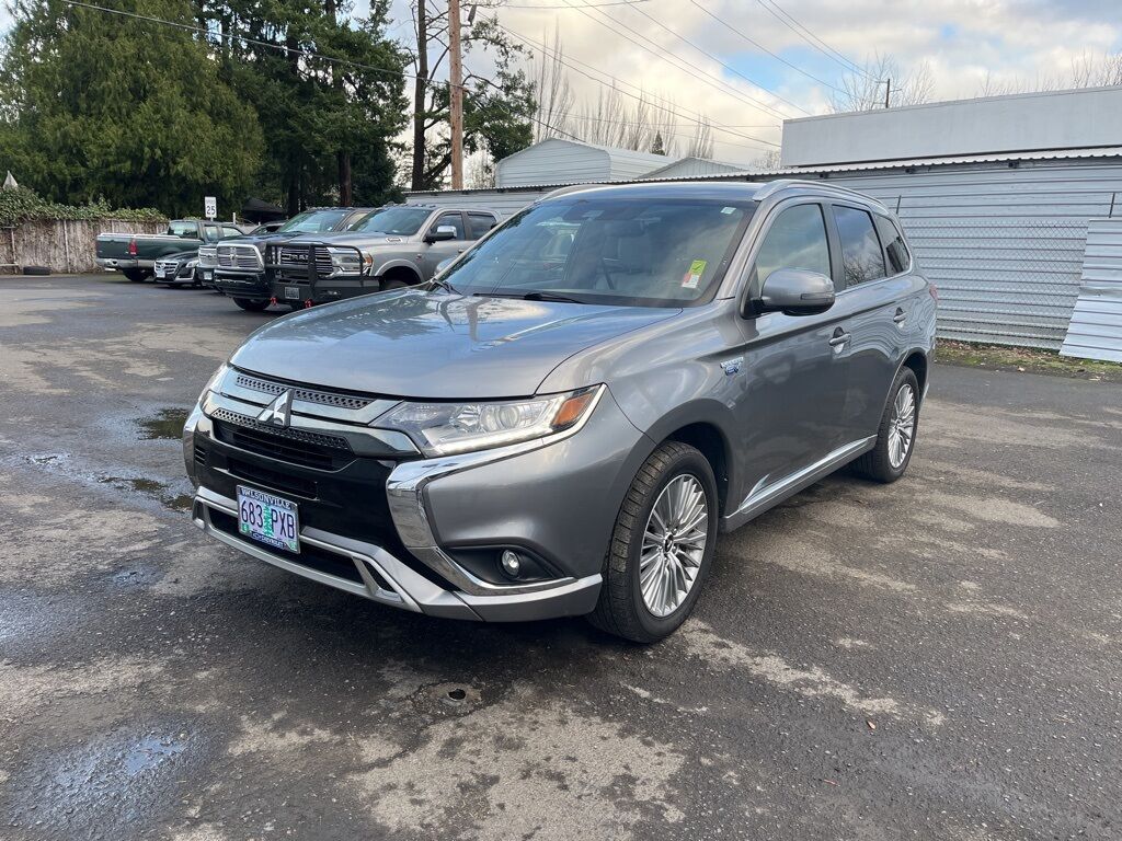 2022 Mitsubishi Outlander PHEV LE Milwaukie OR