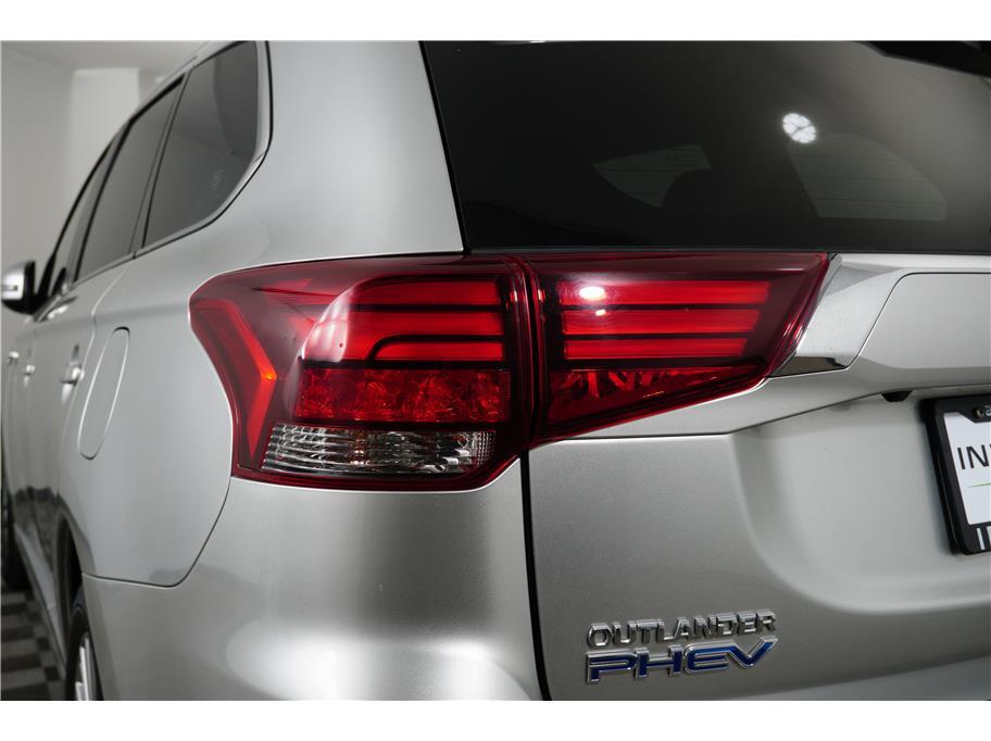 2022 Mitsubishi Outlander PHEV LE Sport Utility 4D Folsom CA