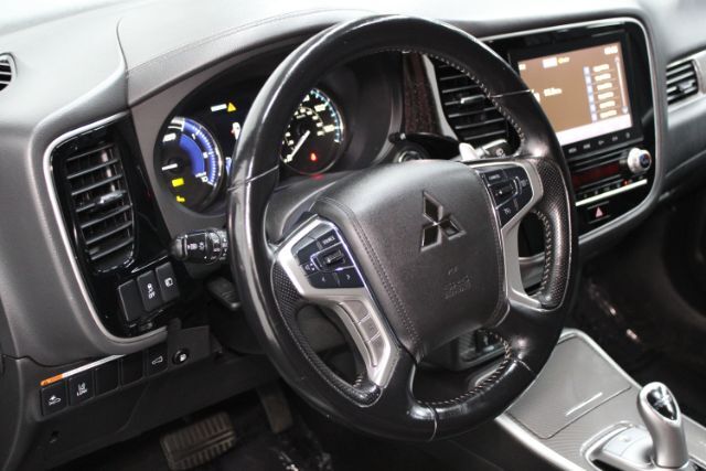 2022 Mitsubishi Outlander PHEV SEL S-AWC | LE S-AWC | GT S-AWC Chantilly VA