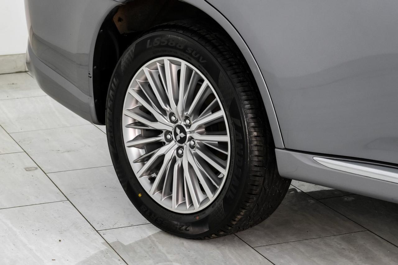 2022 Mitsubishi Outlander PHEV SEL S-AWC 4WD BLIND SPOT ASSIT LANE DEPARTURE LANE CHANGE ASSIST Carrollton TX