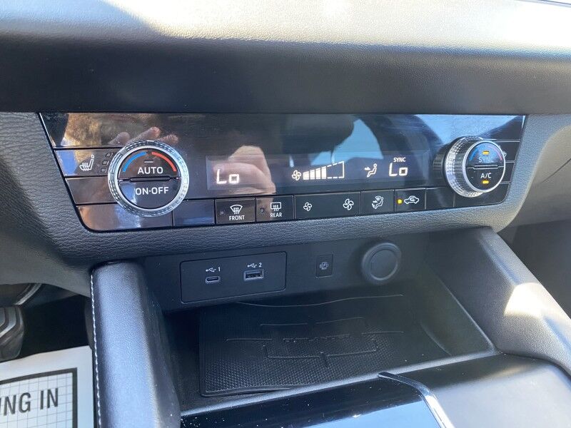 2022 Mitsubishi Outlander SE Bristol  PA