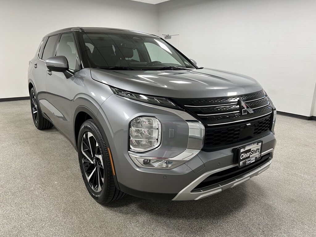 2022 Mitsubishi Outlander SE Loveland CO