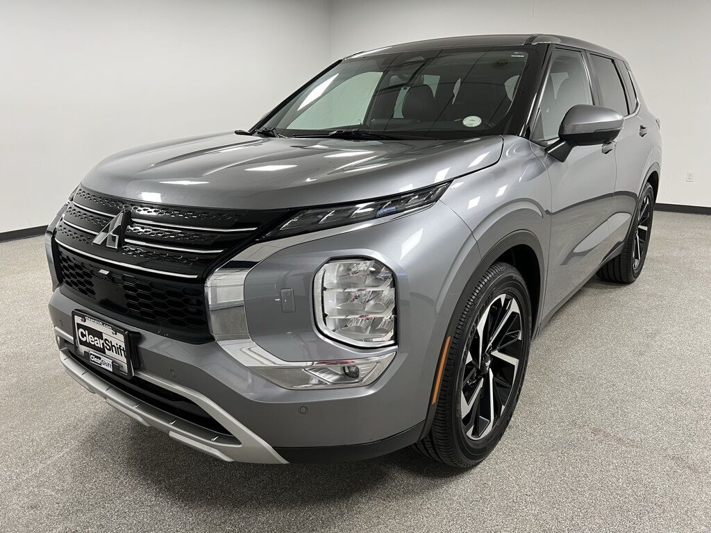 2022 Mitsubishi Outlander SE Loveland CO