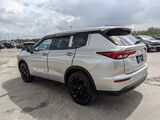 2022 Mitsubishi Outlander SE Oshkosh WI