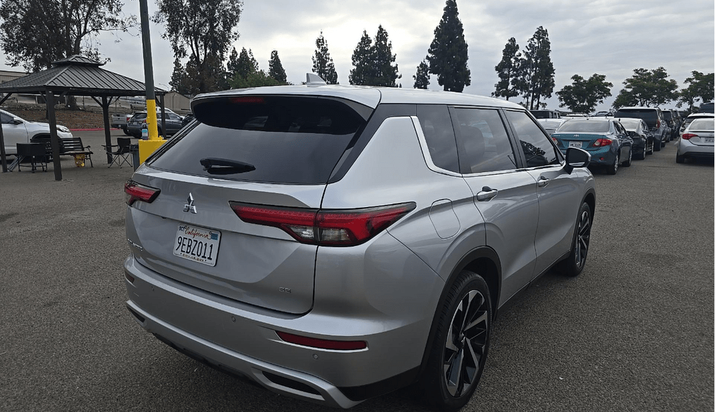 2022 Mitsubishi Outlander SE Milwaukie OR