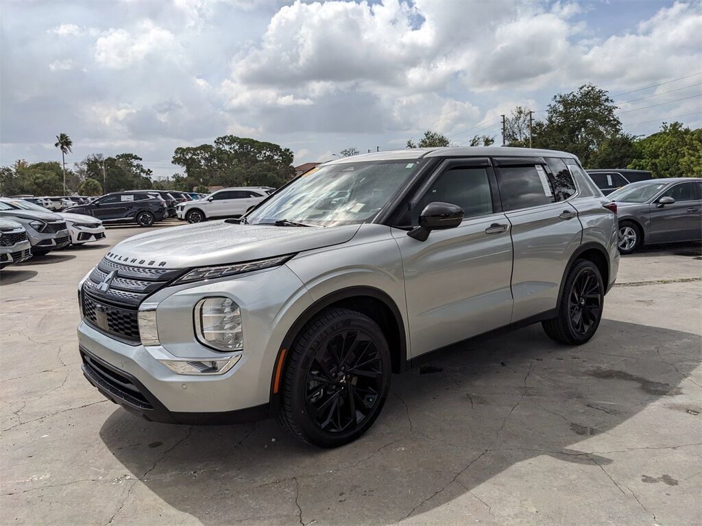 2022 Mitsubishi Outlander SE San Clemente CA