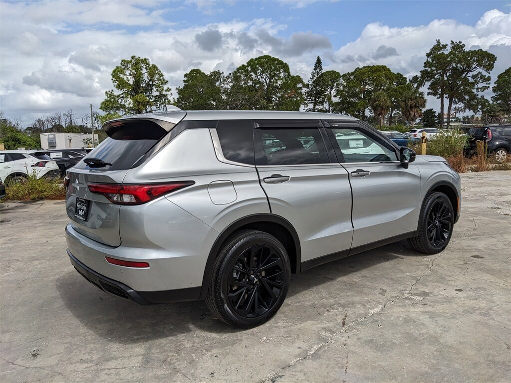 2022 Mitsubishi Outlander SE San Clemente CA