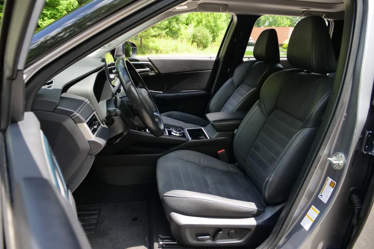 2022 Mitsubishi Outlander SE / Tech Package / Heated Front Seats / Third Row! Lincolnton NC