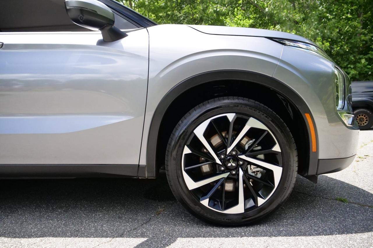 2022 Mitsubishi Outlander SE / Tech Package / Heated Front Seats / Third Row! Lincolnton NC
