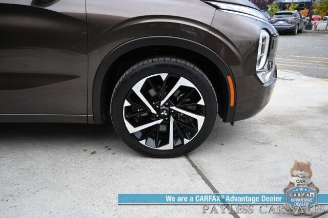 2022 Mitsubishi Outlander SEL / AWD / Touring Pkg / Power & Heated Leather Seats / Heated Steering / Pano Sunroof / Bose / NAV / Lane Depart & Blind Spot / Adaptive Cruise / 360 Camera / Apple CarPlay & Android Auto / 3rd Row / Seats 7 / 1-Owner Anchorage AK