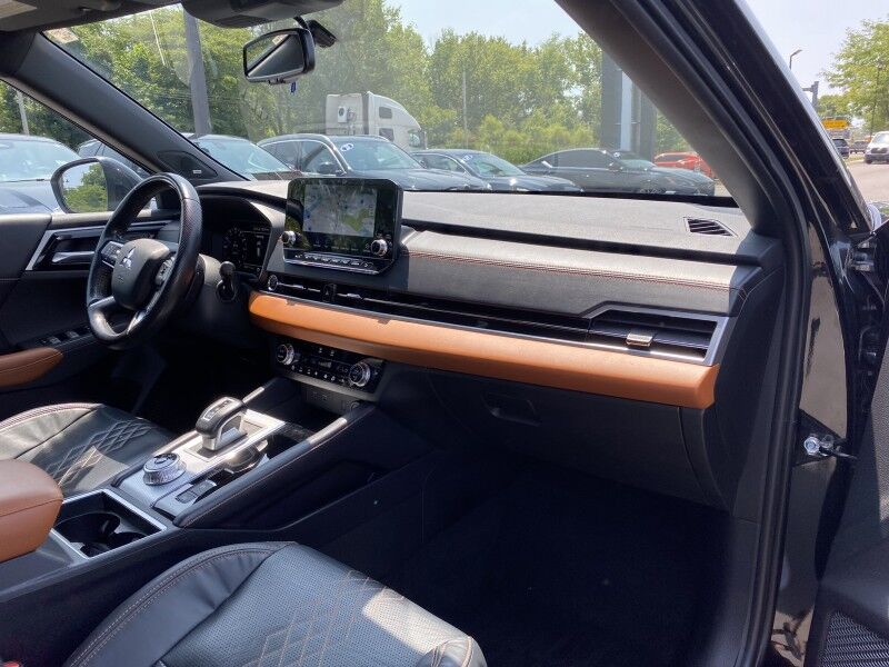 2022 Mitsubishi Outlander SEL Springfield PA