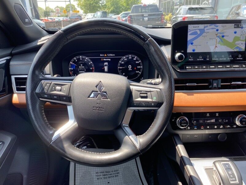 2022 Mitsubishi Outlander SEL