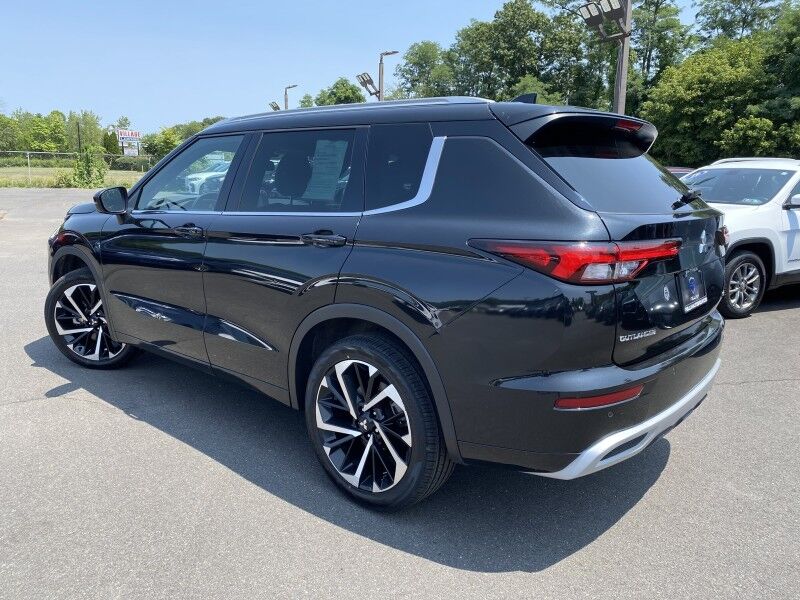 2022 Mitsubishi Outlander SEL