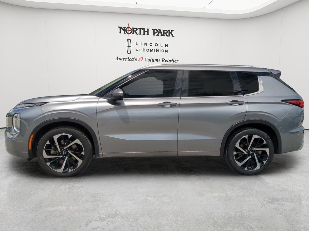 2022 Mitsubishi Outlander SEL