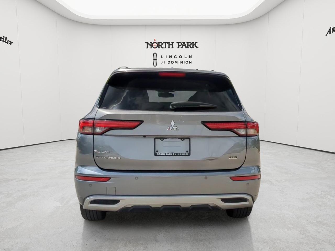 2022 Mitsubishi Outlander SEL