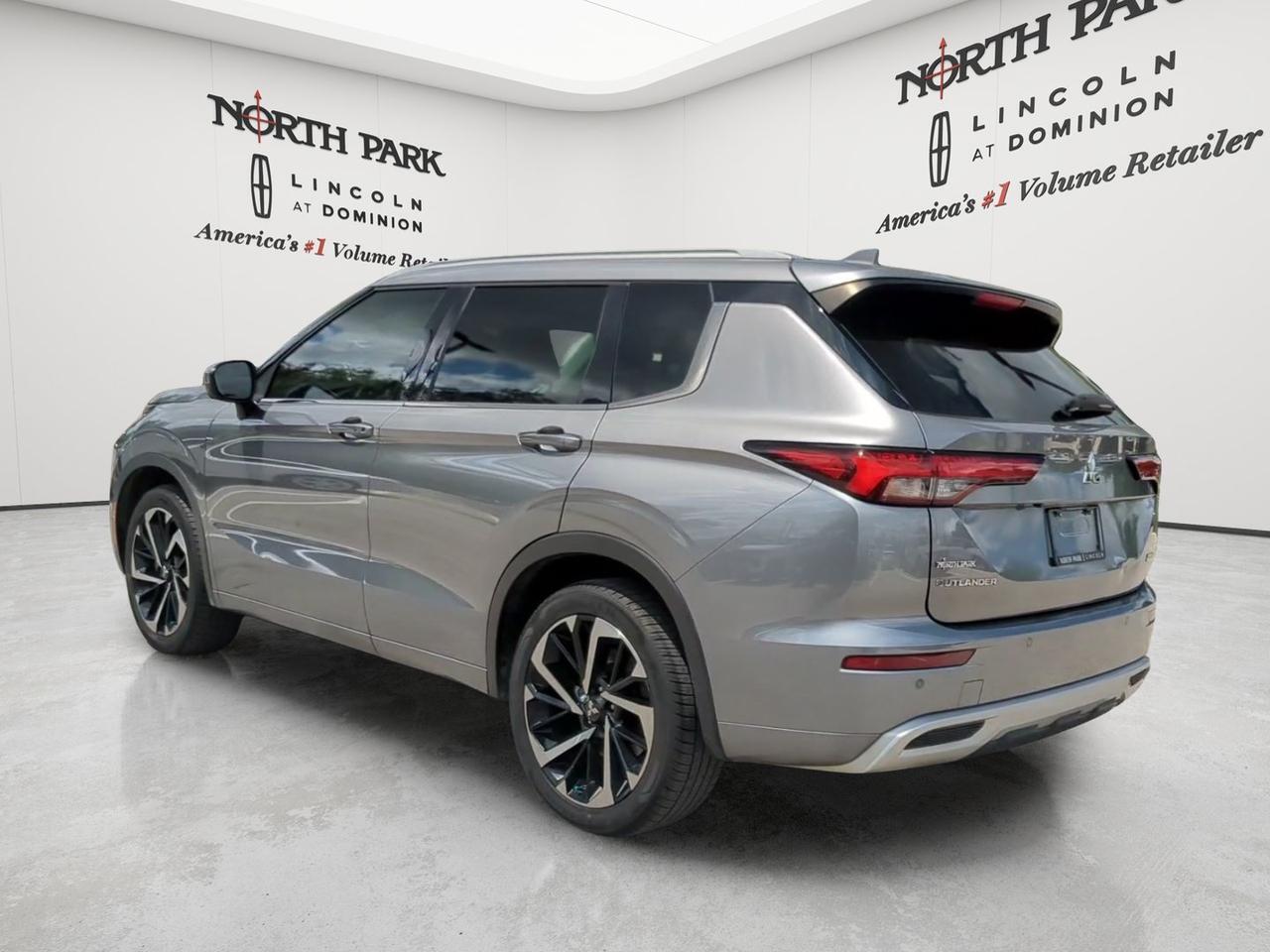 2022 Mitsubishi Outlander SEL