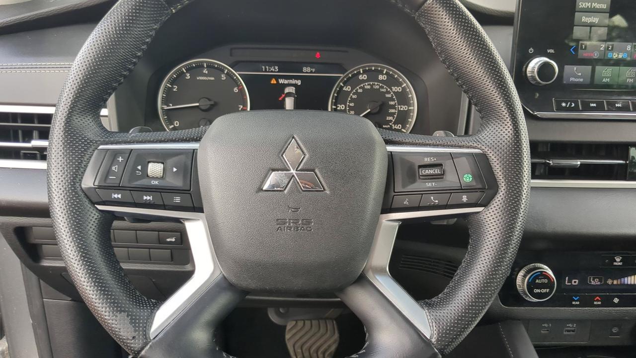 2022 Mitsubishi Outlander SEL