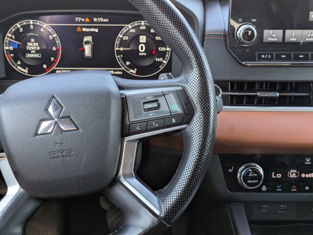 2022 Mitsubishi Outlander SEL Castroville TX