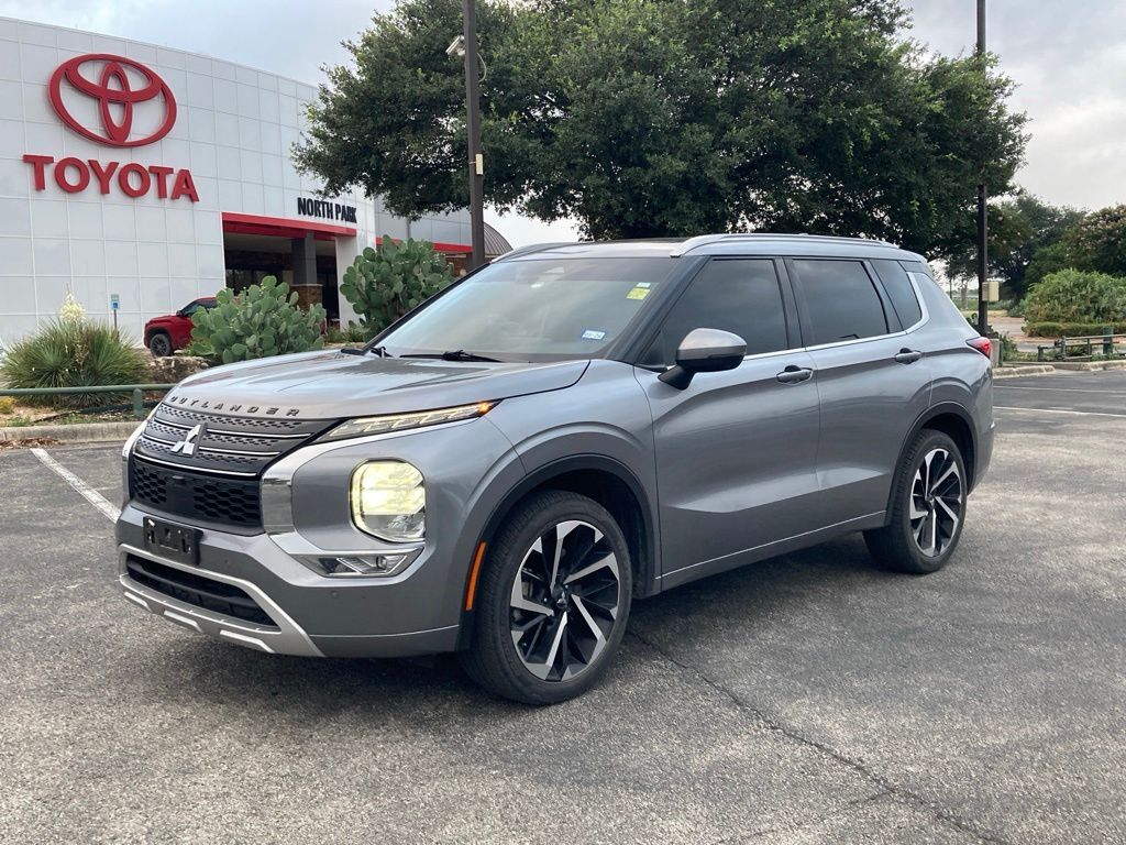 2022 Mitsubishi Outlander