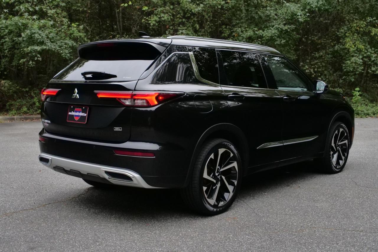 2022 Mitsubishi Outlander SEL Special Edition / AWD / Heated Leather Seats High Point NC