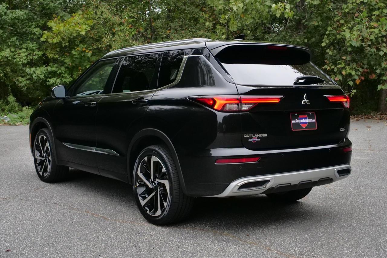 2022 Mitsubishi Outlander SEL Special Edition / AWD / Heated Leather Seats High Point NC