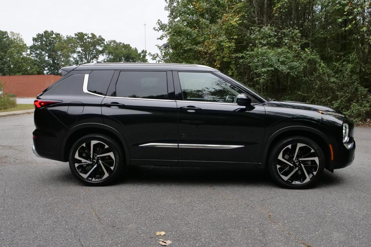 2022 Mitsubishi Outlander SEL Special Edition / AWD / Heated Leather Seats High Point NC