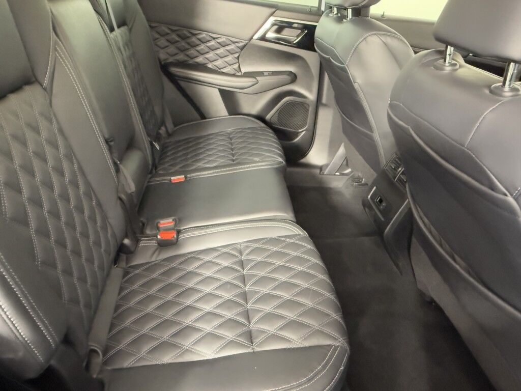 2022 Mitsubishi Outlander SEL Special Edition S-AWC Maumee OH