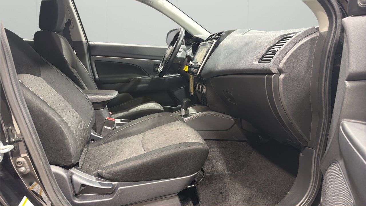 2022 Mitsubishi RVR SE Sherwood Park AB
