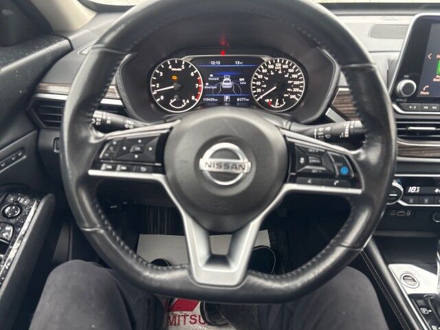 2022 Nissan Altima 2.5 Platinum Whitecourt AB