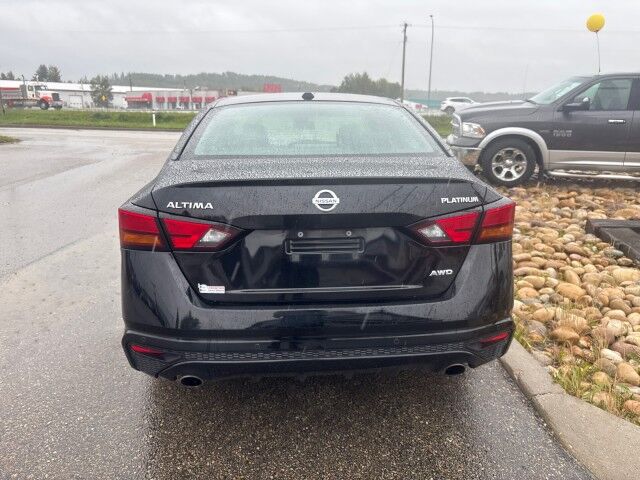 2022 Nissan Altima 2.5 Platinum Whitecourt AB