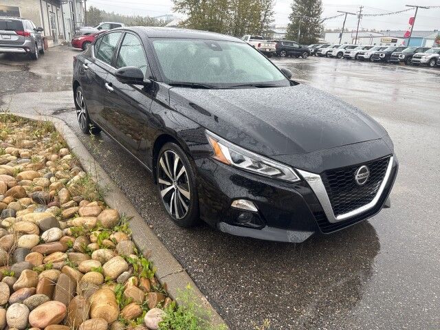 2022 Nissan Altima 2.5 Platinum Whitecourt AB